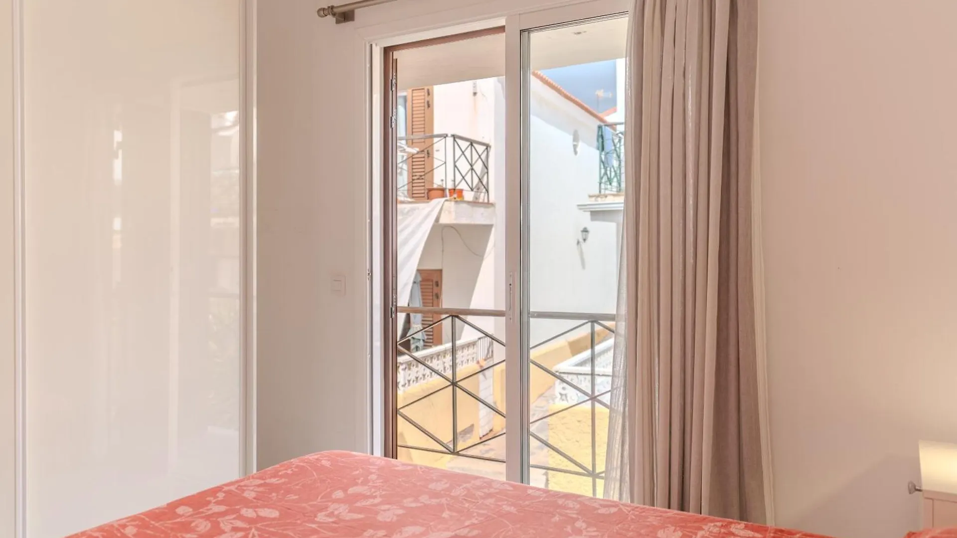 Renovated Villa In Las Americas Sea Coast Arona