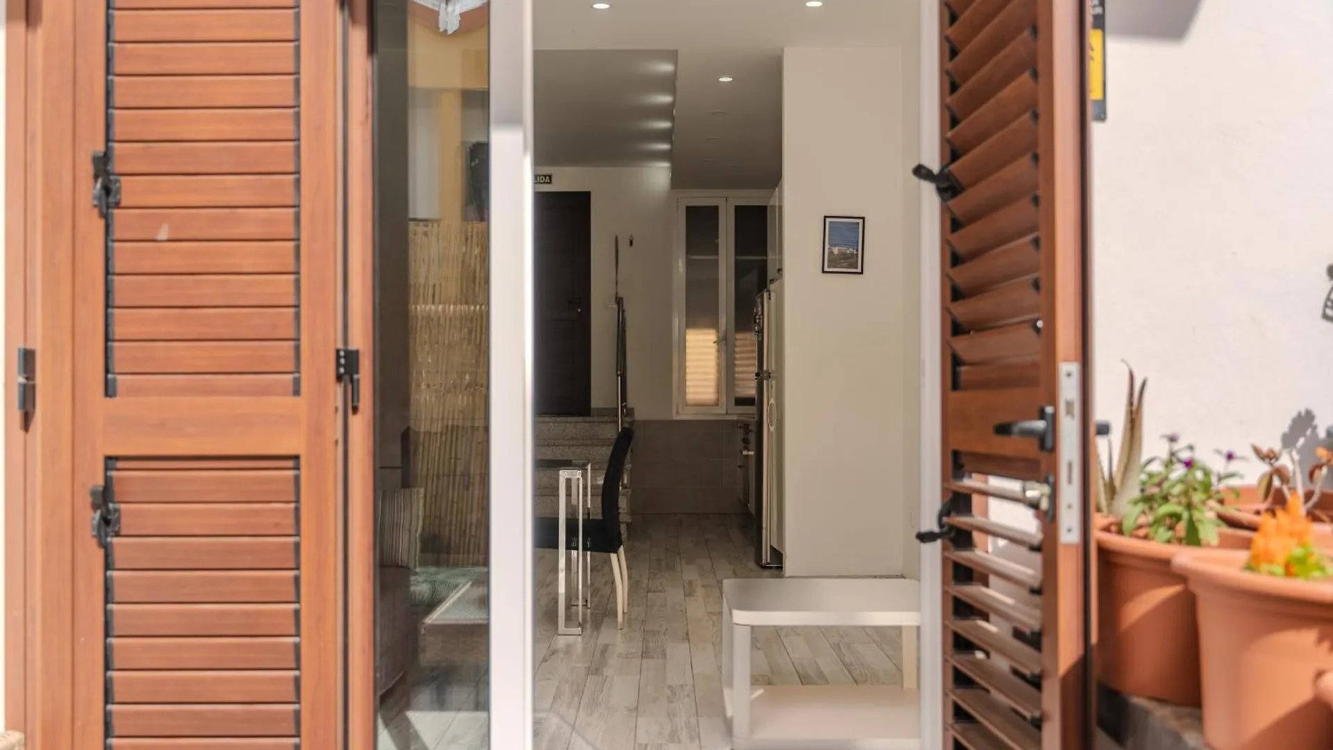 Renovated Villa In Las Americas Sea Coast Arona
