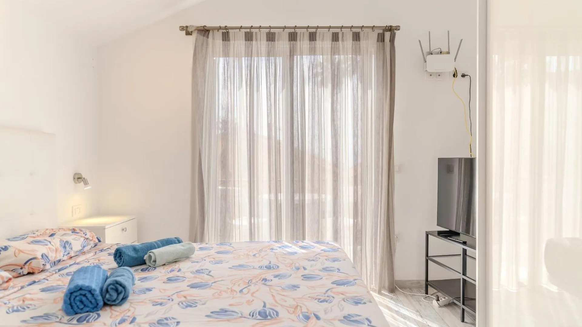 Renovated Villa In Las Americas Sea Coast Arona