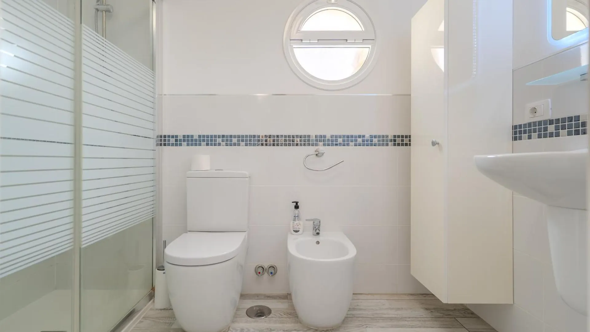 Renovated Villa In Las Americas Sea Coast Arona  0*, Playa de las Americas (Tenerife)