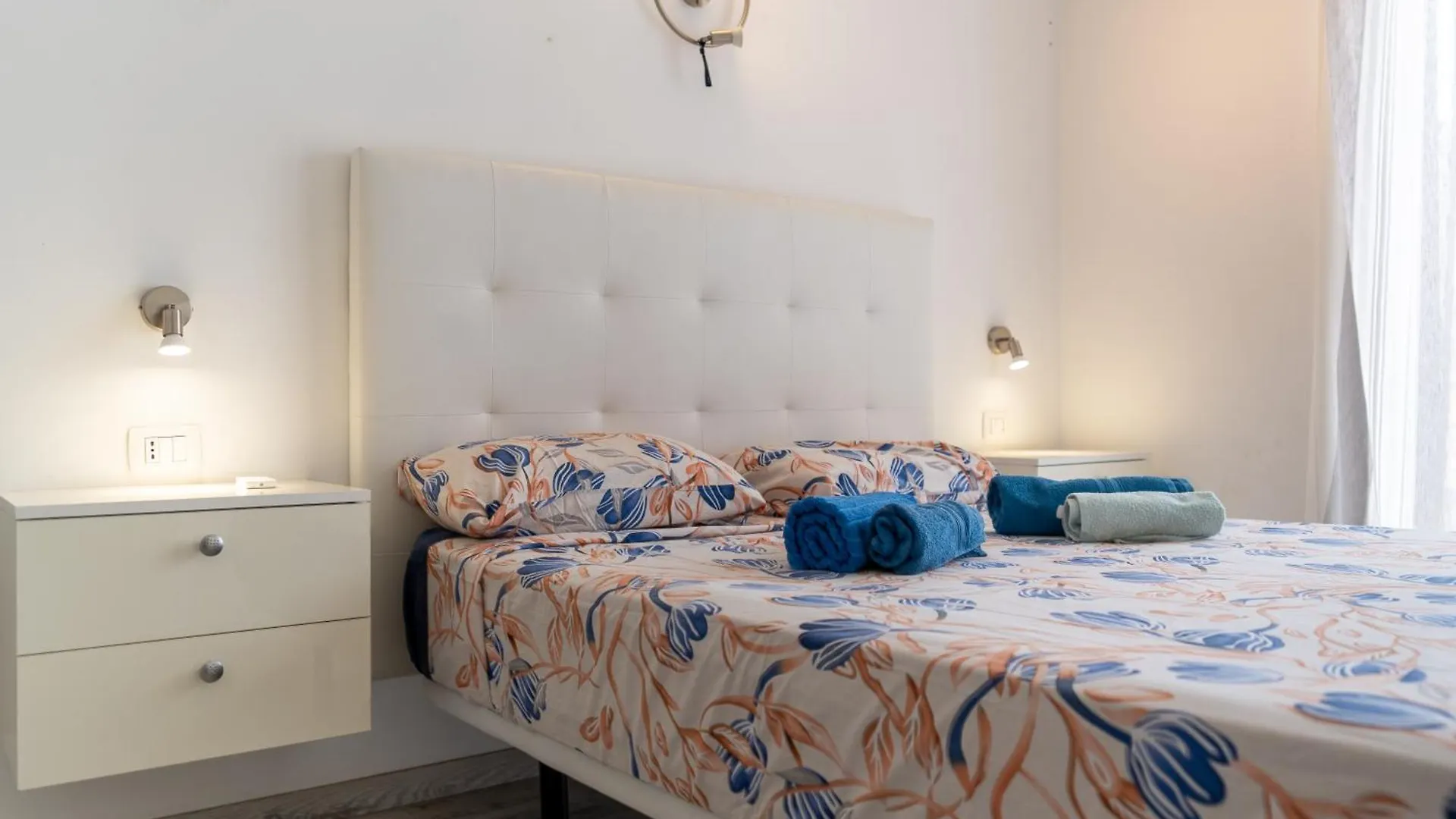 Renovated Villa In Las Americas Sea Coast Arona  Španělsko